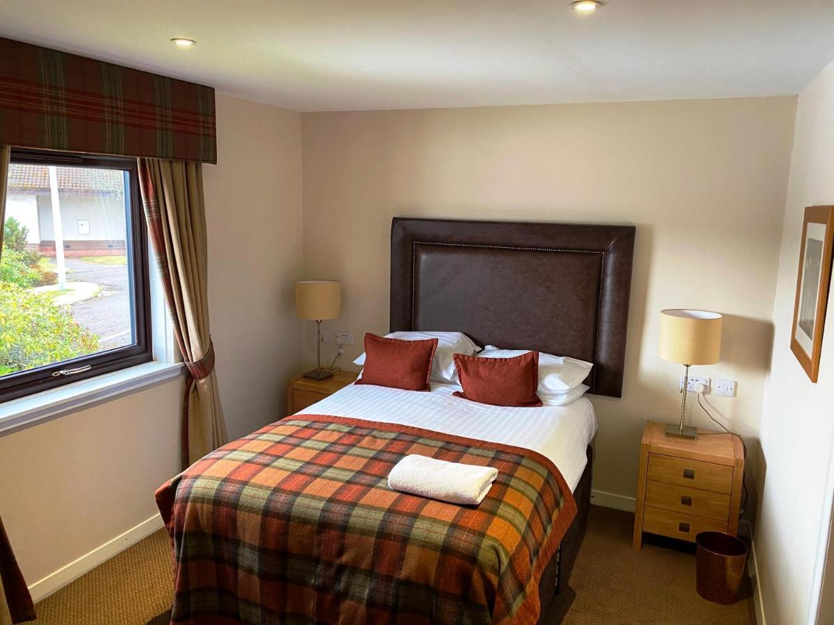 Macdonald Spey Valley Resort 阿维莫尔 外观 照片