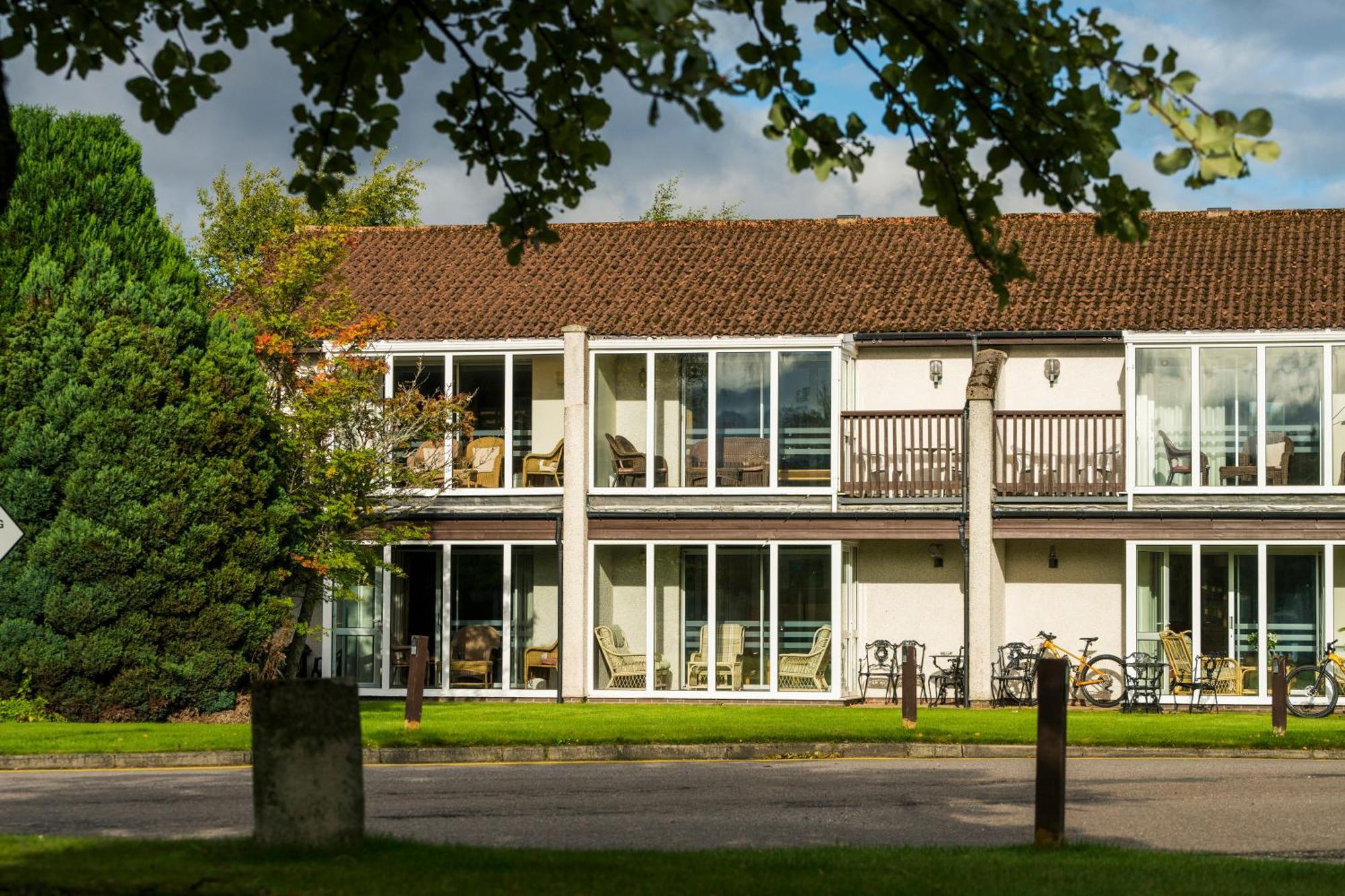 Macdonald Spey Valley Resort 阿维莫尔 外观 照片