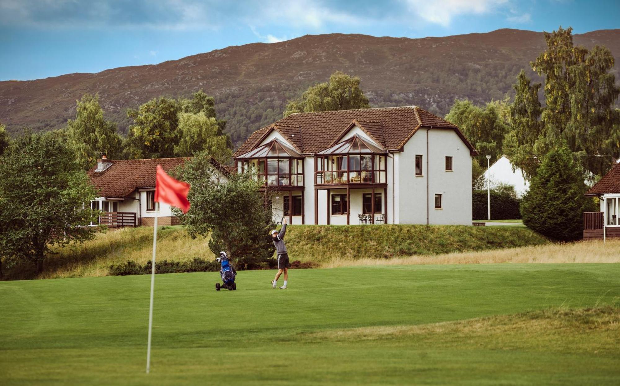 Macdonald Spey Valley Resort 阿维莫尔 外观 照片