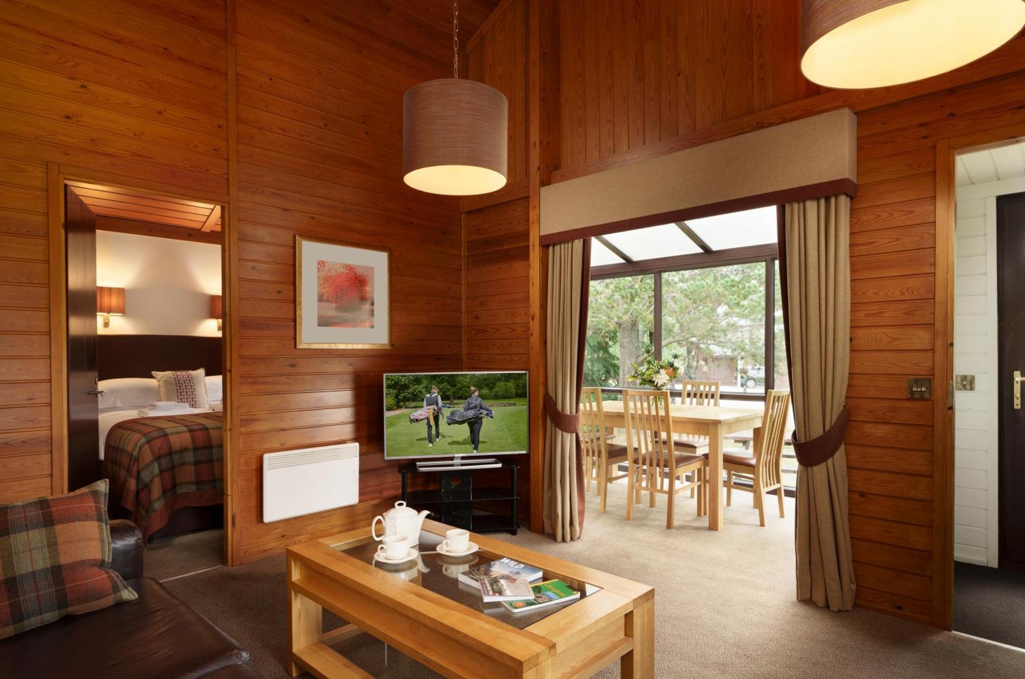 Macdonald Spey Valley Resort 阿维莫尔 外观 照片
