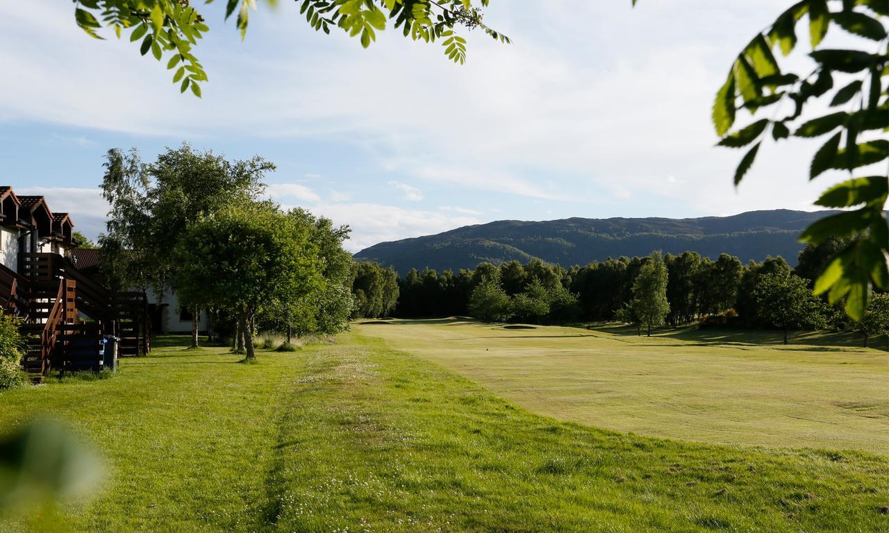 Macdonald Spey Valley Resort 阿维莫尔 外观 照片