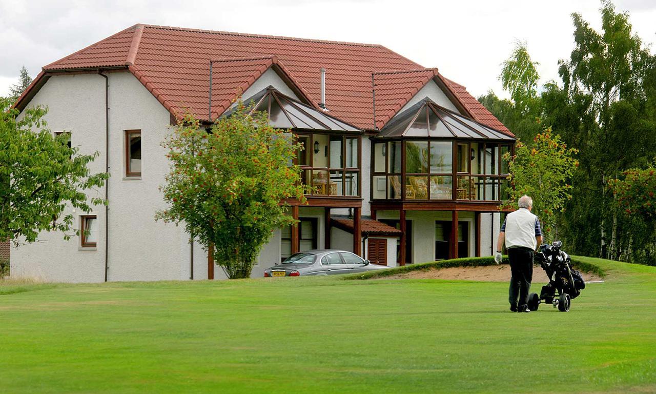 Macdonald Spey Valley Resort 阿维莫尔 外观 照片
