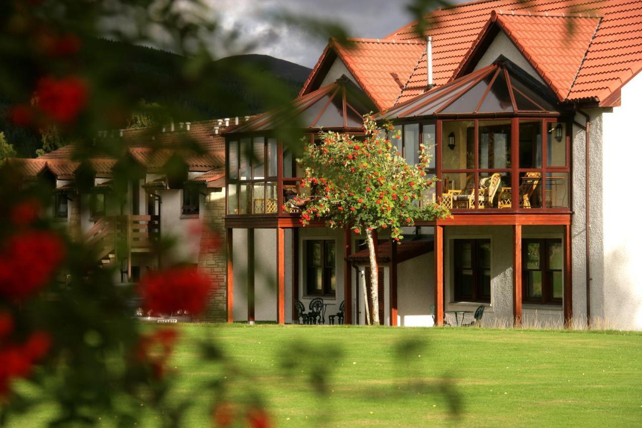 Macdonald Spey Valley Resort 阿维莫尔 外观 照片