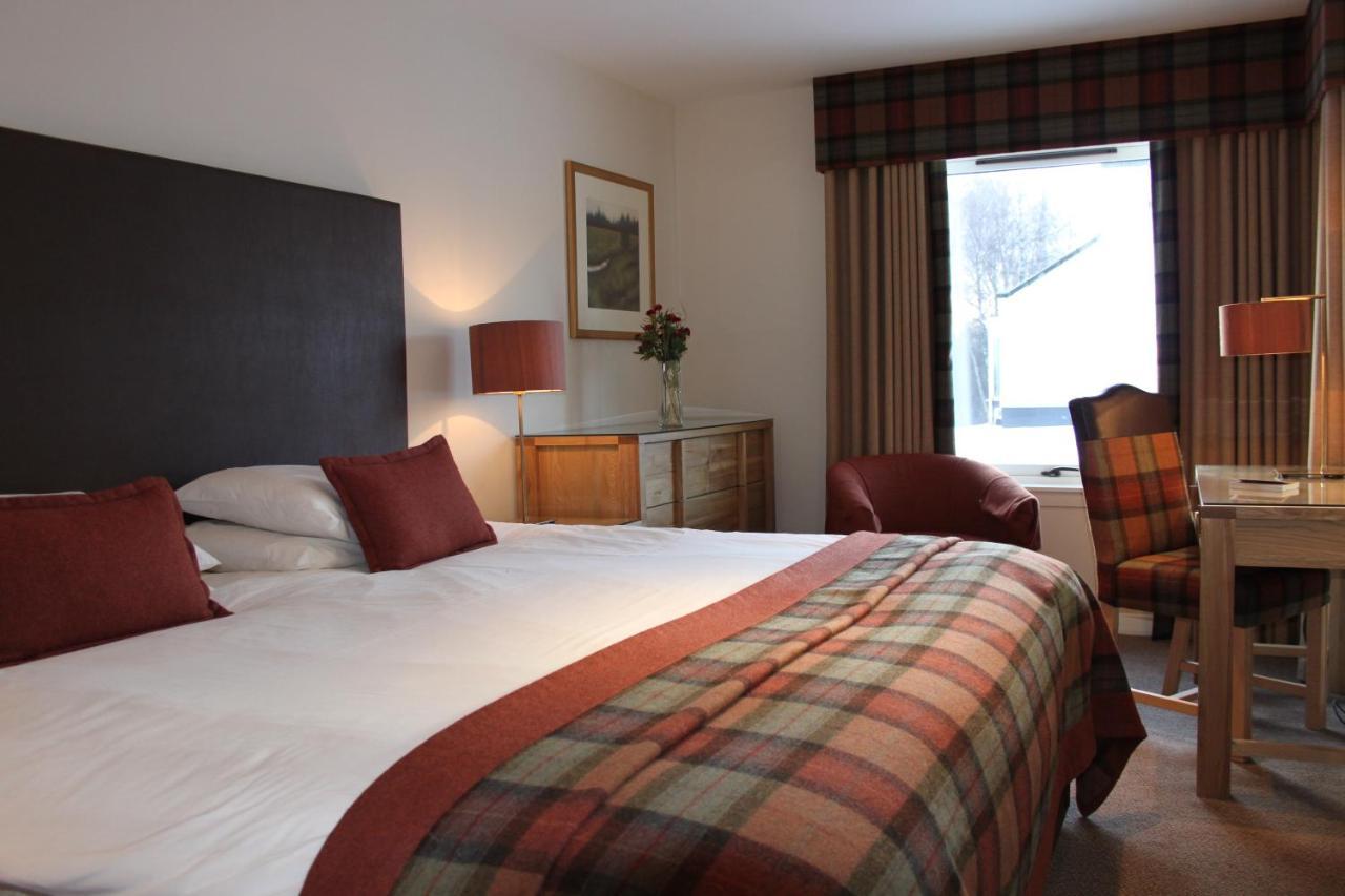 Macdonald Spey Valley Resort 阿维莫尔 外观 照片